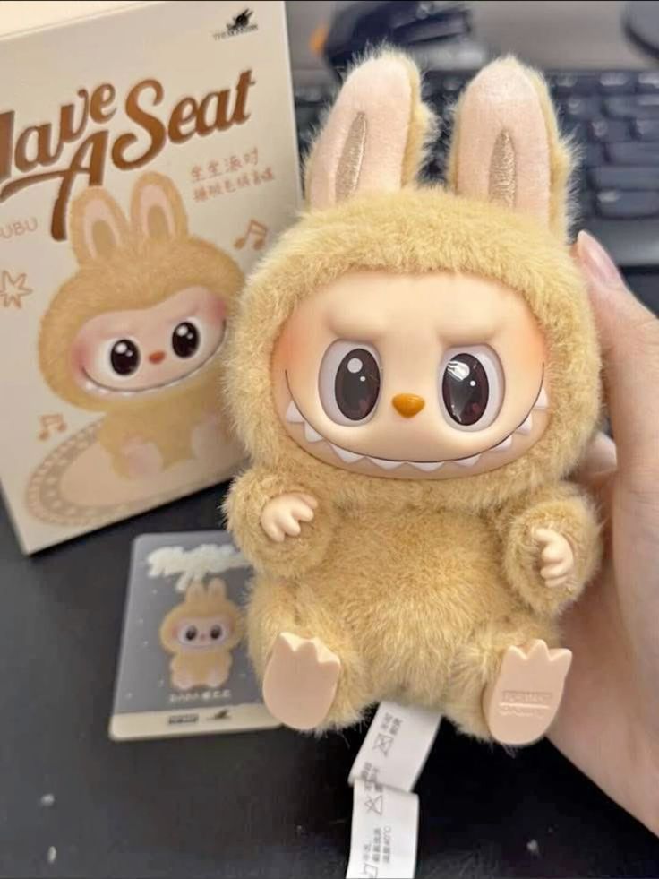 Original Labubu Doll – Cute Pop Mart Collectible Toy